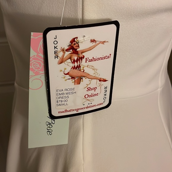 NWT Sweetheart Neckline White Fit & Flare Dress - Picture 8 of 8